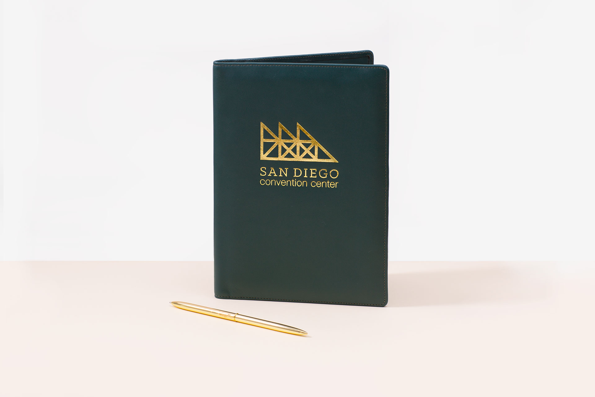 San Diego Convention Centre Leather Folio