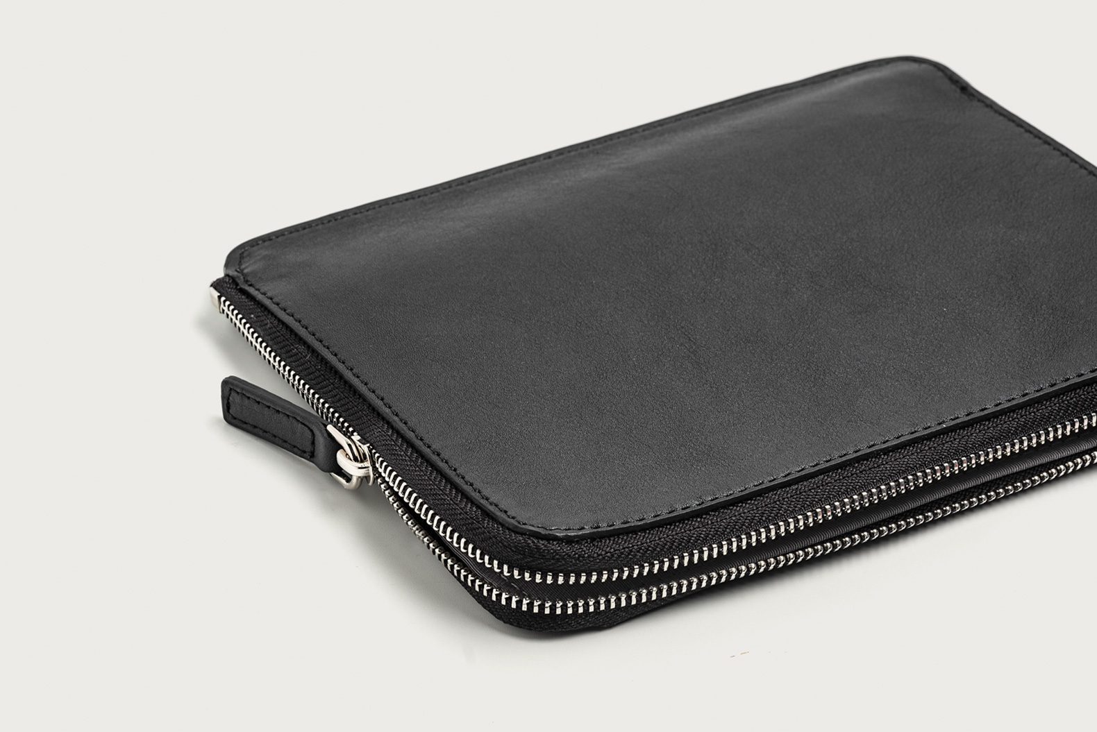 Clutch-bag-detail-1