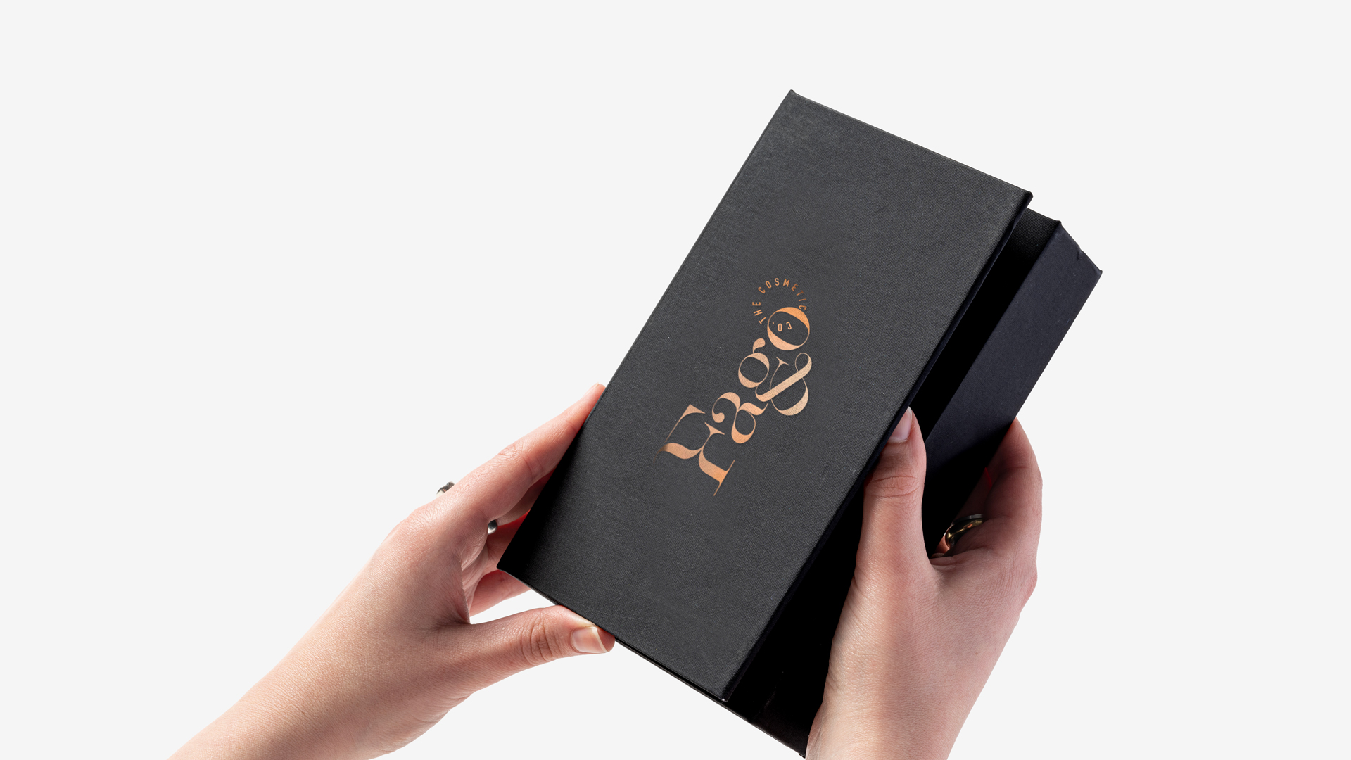 Fago Bespoke Cosmetics Box