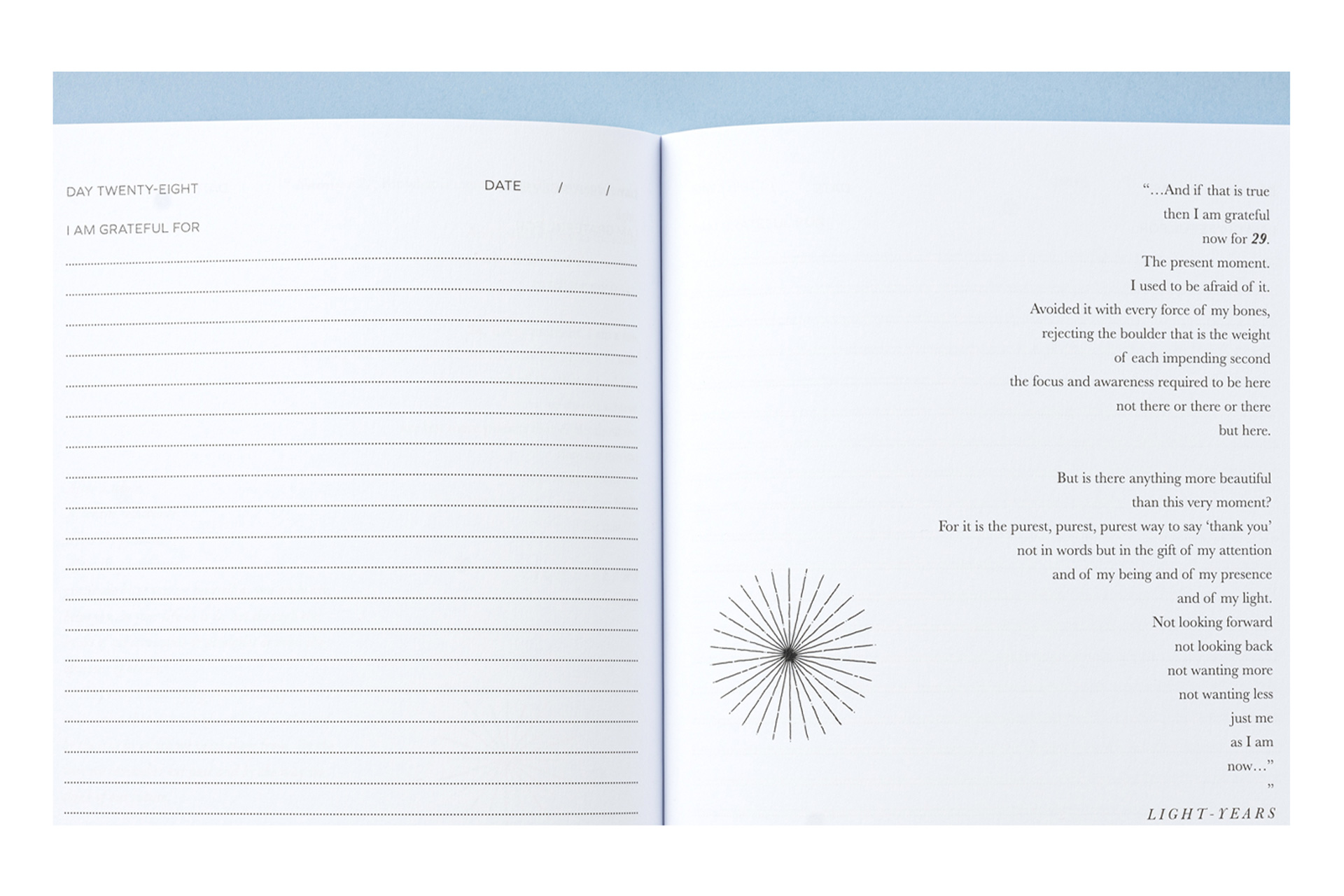 The Mood Store Light Journal Holographic Volant